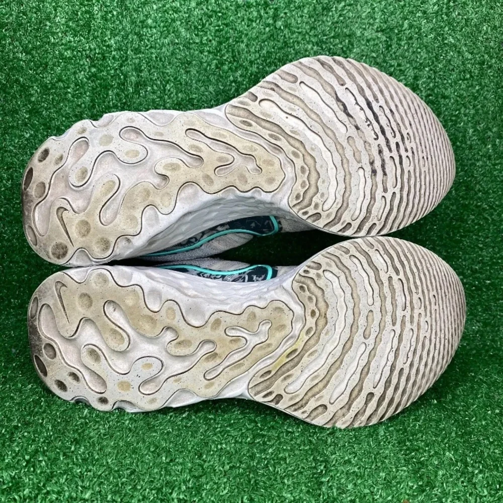 Nike React Infinity‎ Flyknit Women's Comfort Lace Up Athletic Shoes Size 9.5